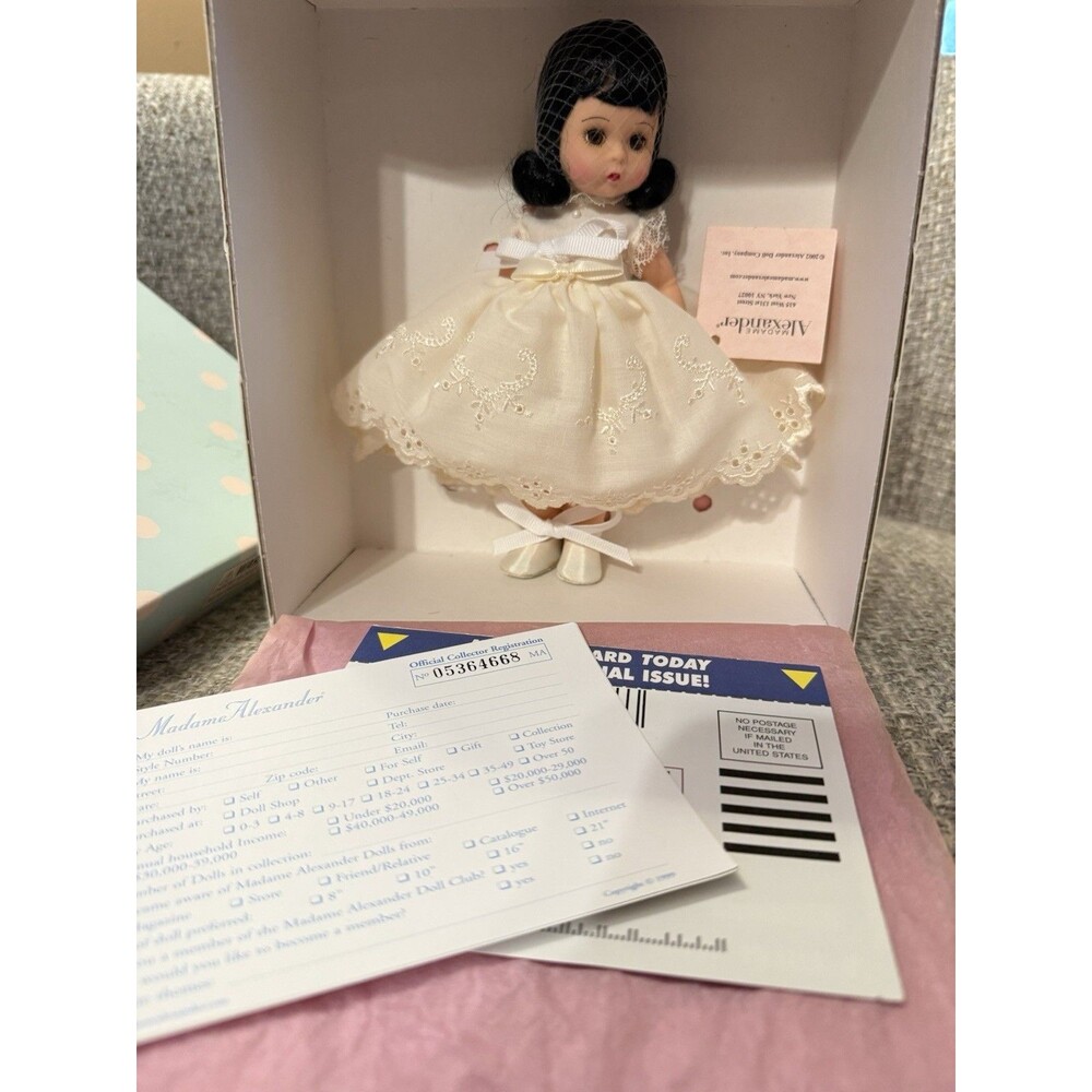 Madame Alexander Ivory Delight Doll No. 34565 Original Box New
